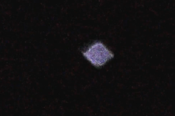 Strange pulsing object seen in the sky