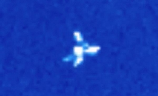 It definitely looks like some kind of unknown craft near the Sun