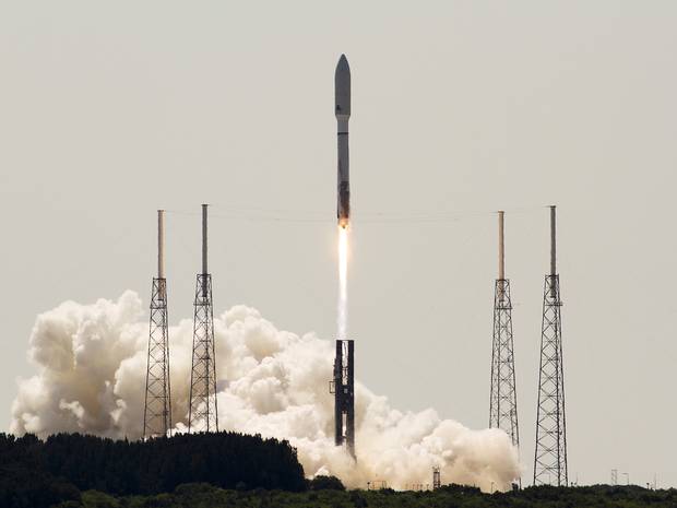 The US has launched an unmanned, mysterious rocket into space, carrying technology that nobody really knows the purpose of - Are the US Military becoming nervous about what lies beyond planet earth?